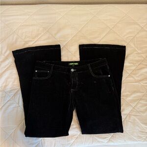 Elegant Black Flare Women's Jeans
